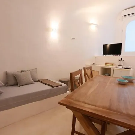 Villa Dharma Traditional Cavehouse *